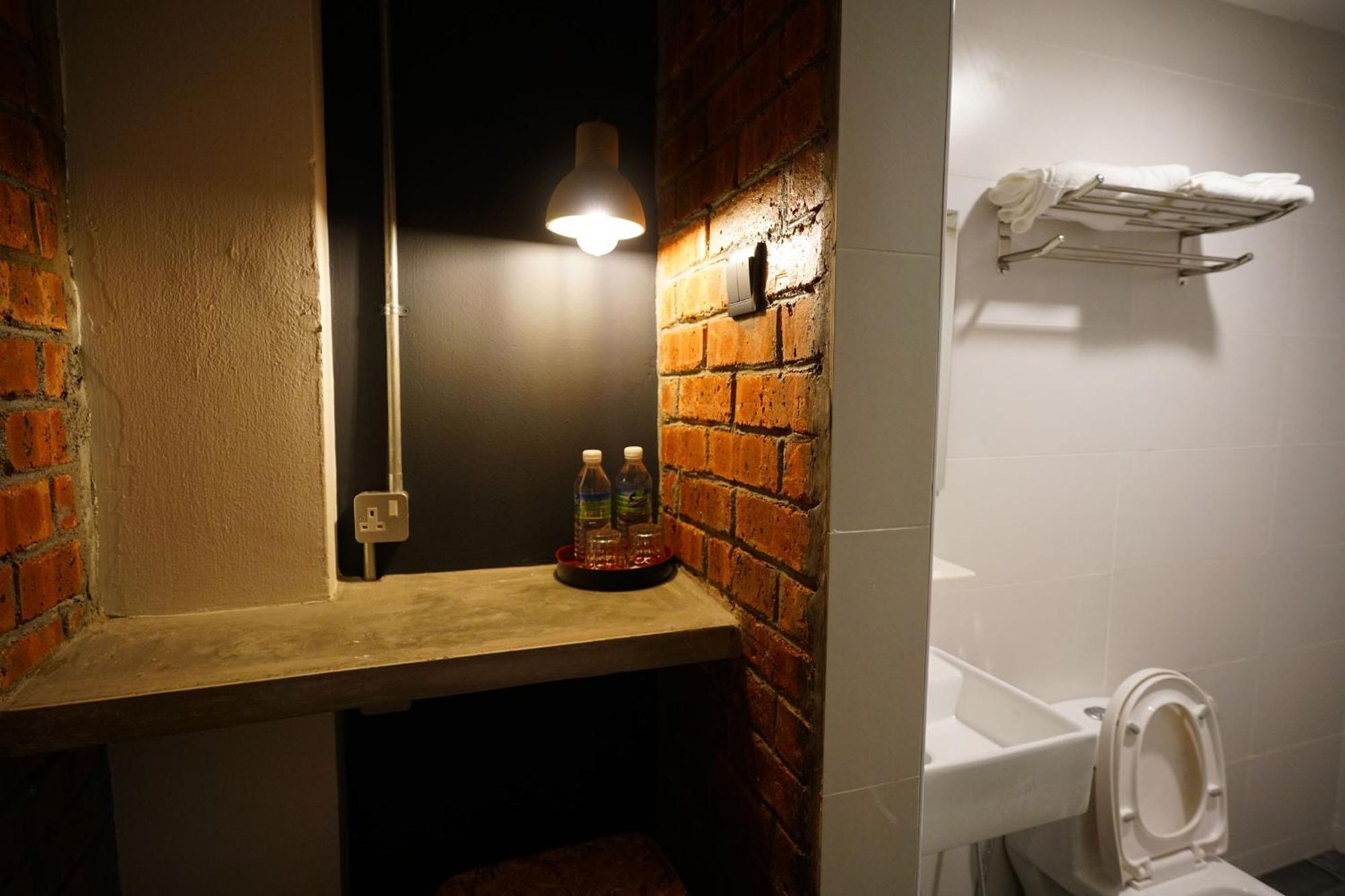 Brick Box Hotel @ Oldtown Ipoh Habitación foto